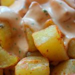 Patates amb allioli - Bar Kekomo